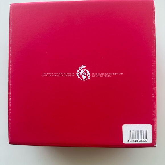 Red Loccitane Gift box Empty (2019)+ Gift Wrap Tissue Paper - Picture 9 of 9
